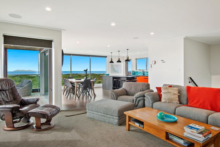 Photo of property in 44 Broadway Road, Waihi Beach, 3611