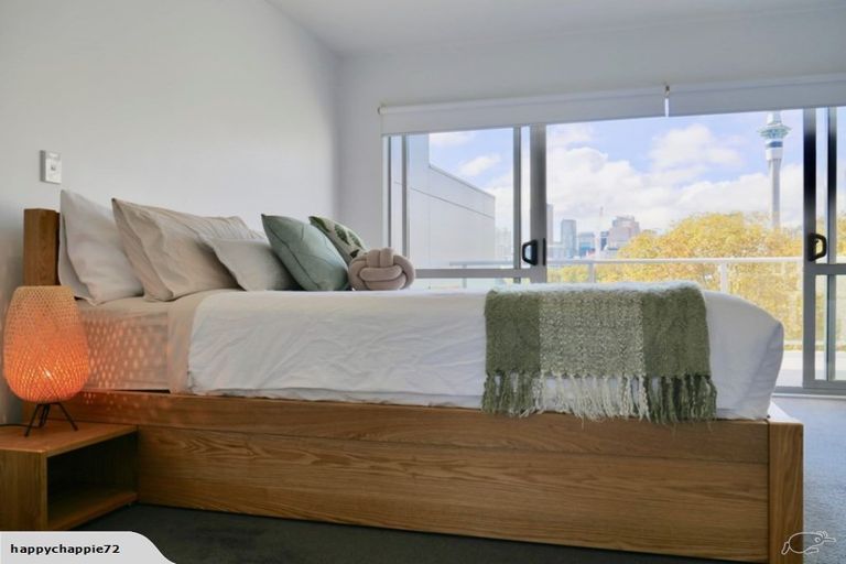 Photo of property in 10 Beaumont Street, Wanaka, 9305