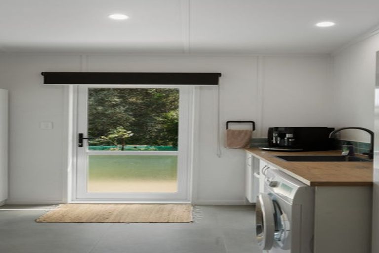 Photo of property in 5 Waiiti Avenue, Waihi Beach, 3611