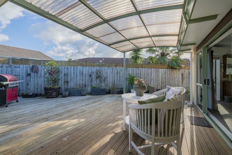 Photo of property in 4 Mayfair Close, Whitianga, 3510