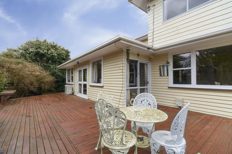 Photo of property in 6 Dittmer Drive, Awapuni, Palmerston North, 4412