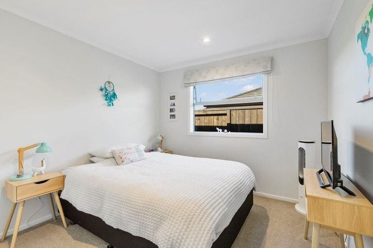 Photo of property in 55 Harding Drive, Papamoa Beach, Papamoa, 3118