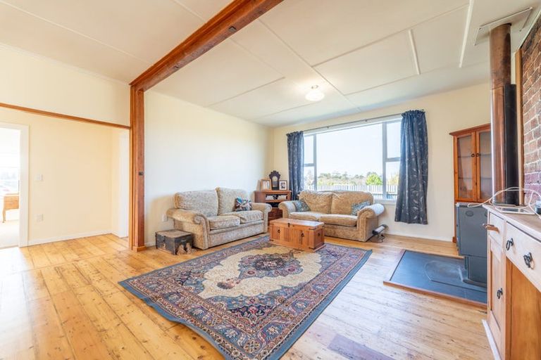 Photo of property in 73 London Street, Hampden, 9410