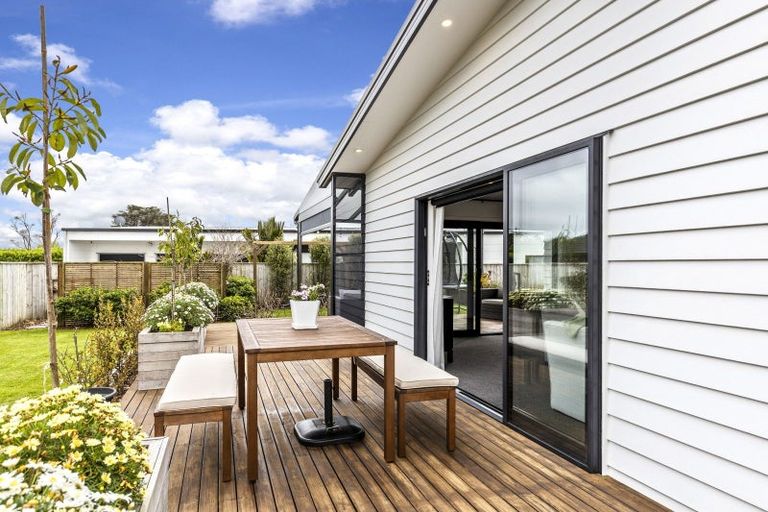 Photo of property in 21 Smith Street, Lepperton, New Plymouth, 4373