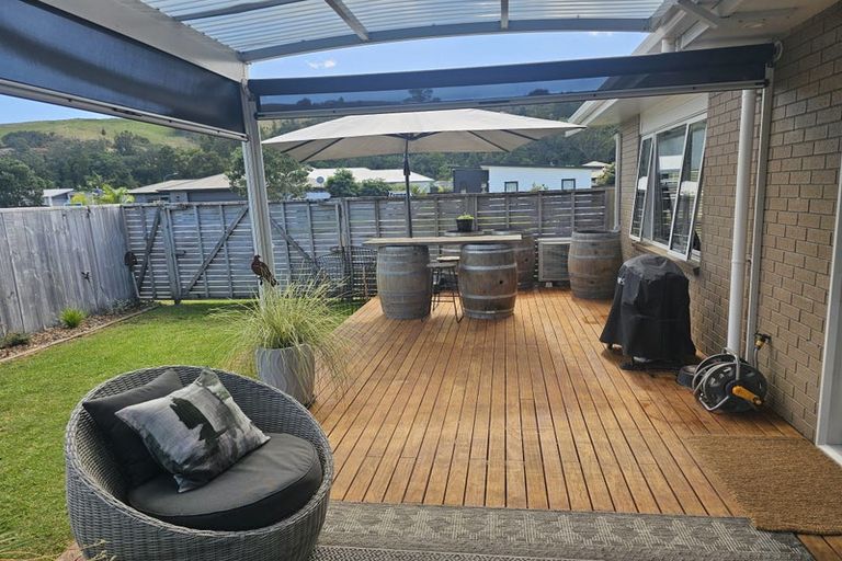 Photo of property in 340 Cook Drive, Whitianga, 3510