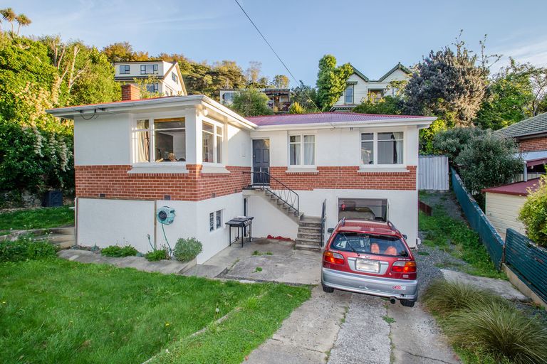 Photo of property in 6 Sylvan Street, Opoho, Dunedin, 9010