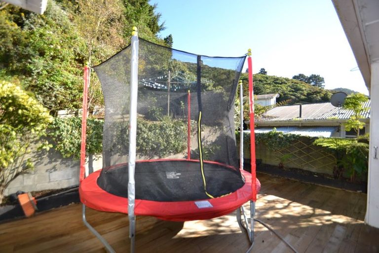 Photo of property in 163 Happy Valley Road, Owhiro Bay, Wellington, 6023