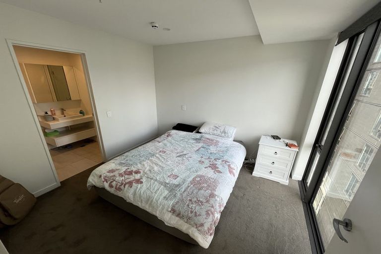 Photo of property in Pinnacle Apartments, W706/160 Victoria Street, Te Aro, Wellington, 6011