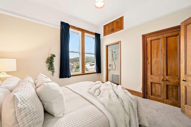 Photo of property in 6 Stanley Street, Berhampore, Wellington, 6023