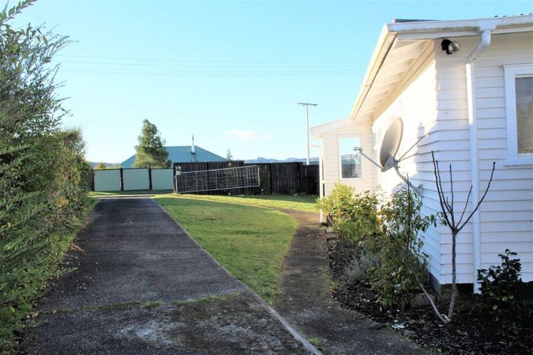 Photo of property in 19 Manuka Terrace, Mangakino, 3421