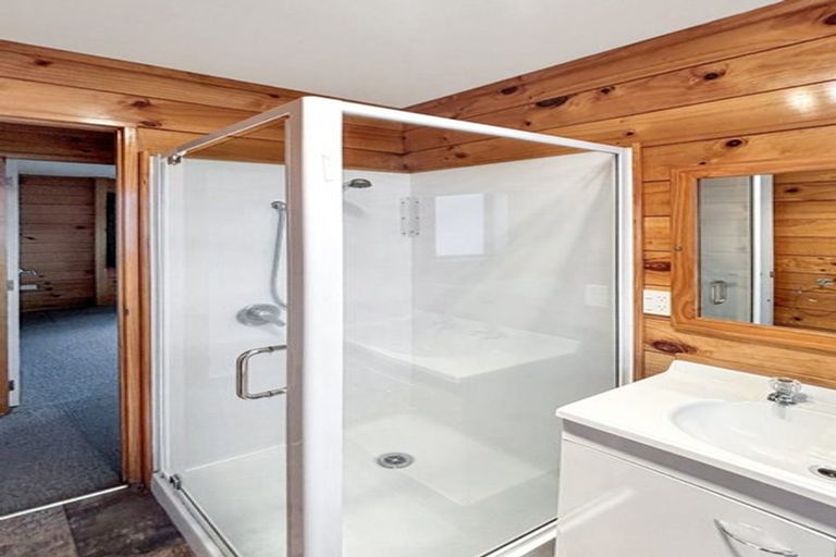 Photo of property in 15 Seddon Street, Dannevirke, 4930