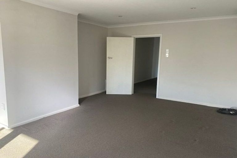 Photo of property in 1/156 Hamilton Avenue, Ilam, Christchurch, 8041
