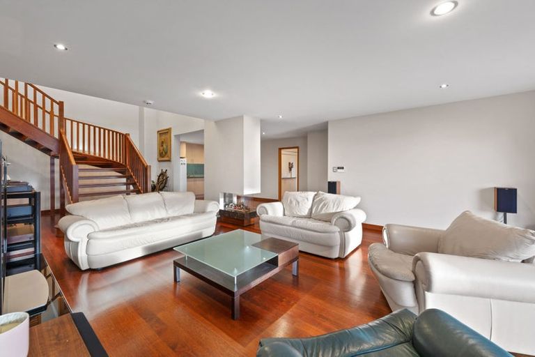 Photo of property in 2/22 Falstaff Place, Half Moon Bay, Auckland, 2012