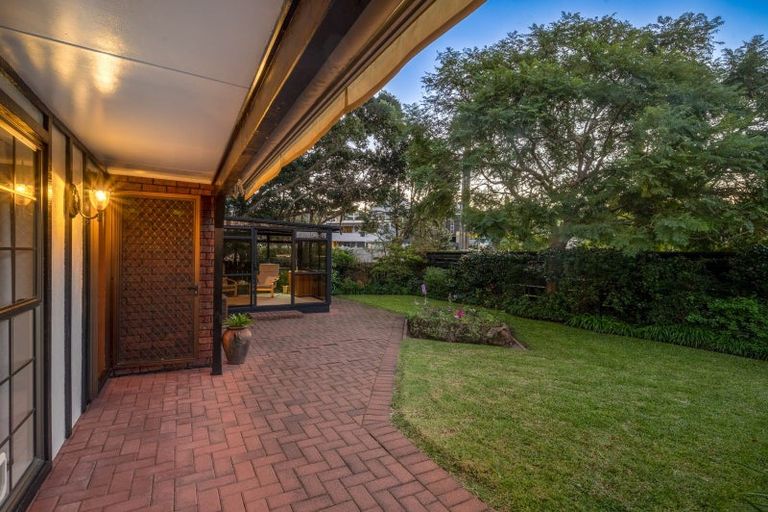 Photo of property in 3a Shelly Beach Parade, Cockle Bay, Auckland, 2014