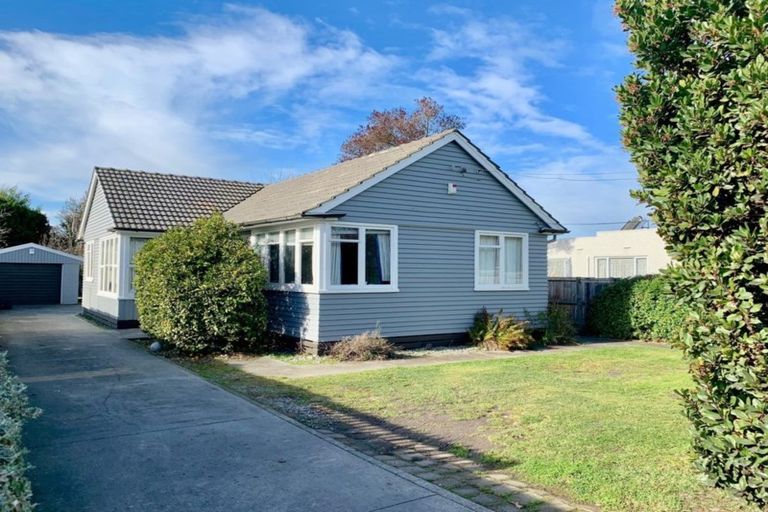 Photo of property in 97 Hansons Lane, Upper Riccarton, Christchurch, 8041