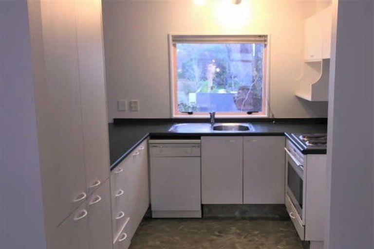 Photo of property in 5/55 Carlton Mill Road, Merivale, Christchurch, 8014