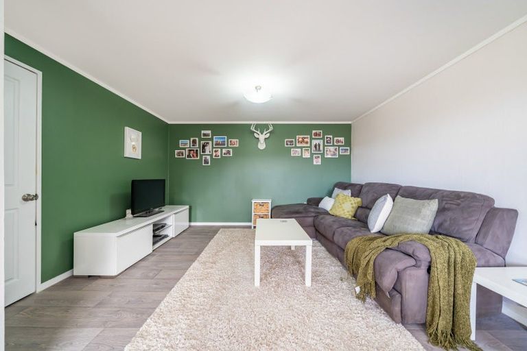 Photo of property in 24d The Track, Plimmerton, Porirua, 5026