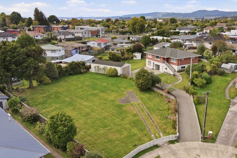 Photo of property in 14 Johnston Crescent, Hillcrest, Rotorua, 3015