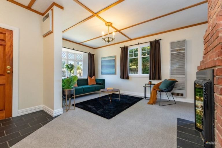 Photo of property in 6 Bentinck Street, Wallaceville, Upper Hutt, 5018