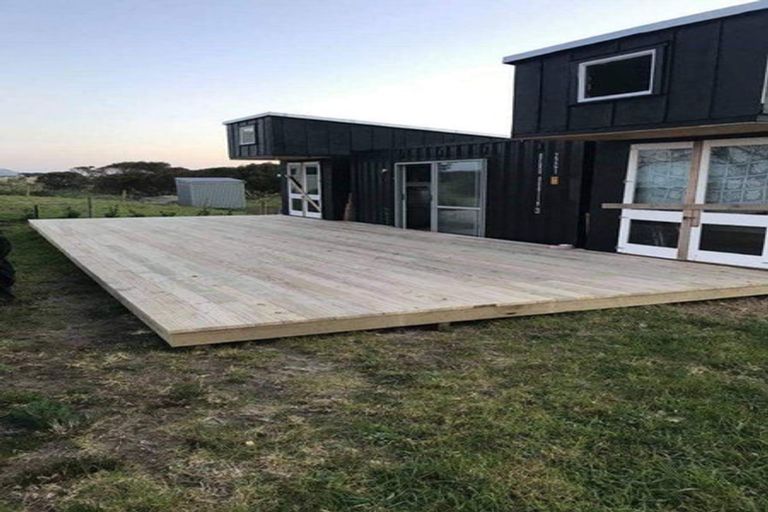 Photo of property in 14 Pukenui Drive, Mahia, 4198