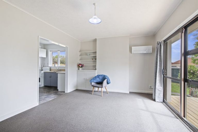 Photo of property in 2/217 Barrington Street, Somerfield, Christchurch, 8024
