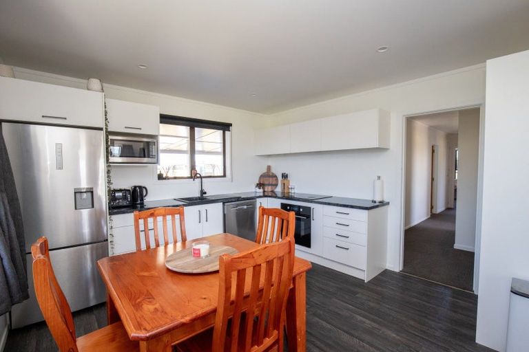 Photo of property in 65 Pipiroa Road, Ngatea, 3503