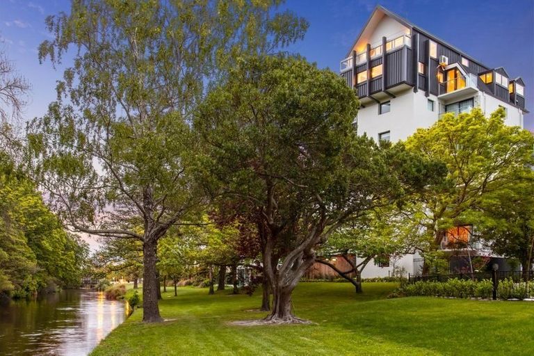 Photo of property in 602/18 Carlton Mill Road, Merivale, Christchurch, 8014