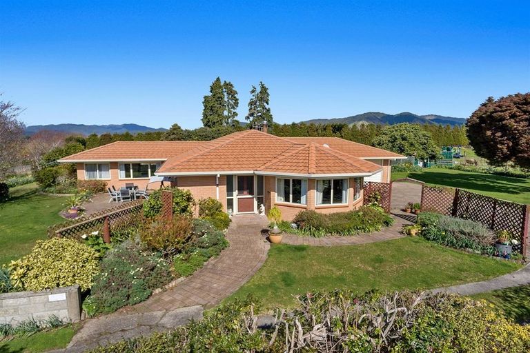 Photo of property in 304 Woodlands Road, Otara, Opotiki, 3198