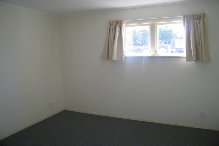 Photo of property in 213 The Parade, Island Bay, Wellington, 6023