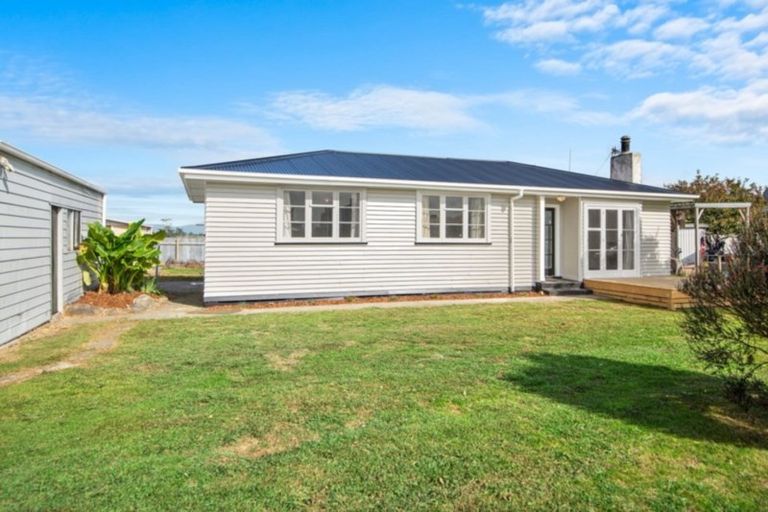 Photo of property in 20 Rakino Drive, Kerepehi, Paeroa, 3671
