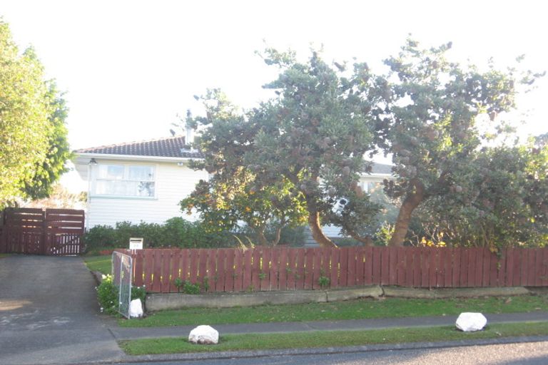 Photo of property in 20 Gainsborough Street, Manurewa, Auckland, 2102