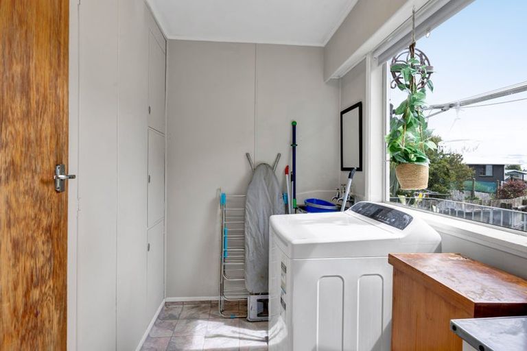 Photo of property in 17 Rawhiti Street, Vogeltown, New Plymouth, 4310