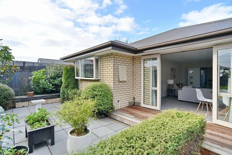 Photo of property in 126a Milton Street, Somerfield, Christchurch, 8024