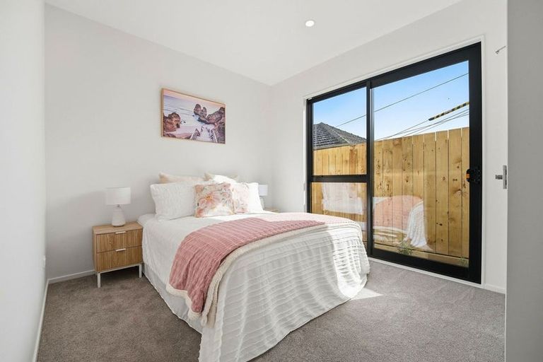 Photo of property in 13d Churchill Avenue, Manurewa, Auckland, 2102