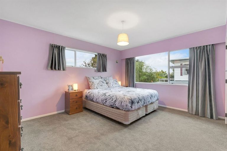 Photo of property in 14 Spey Place, Papakowhai, Porirua, 5024