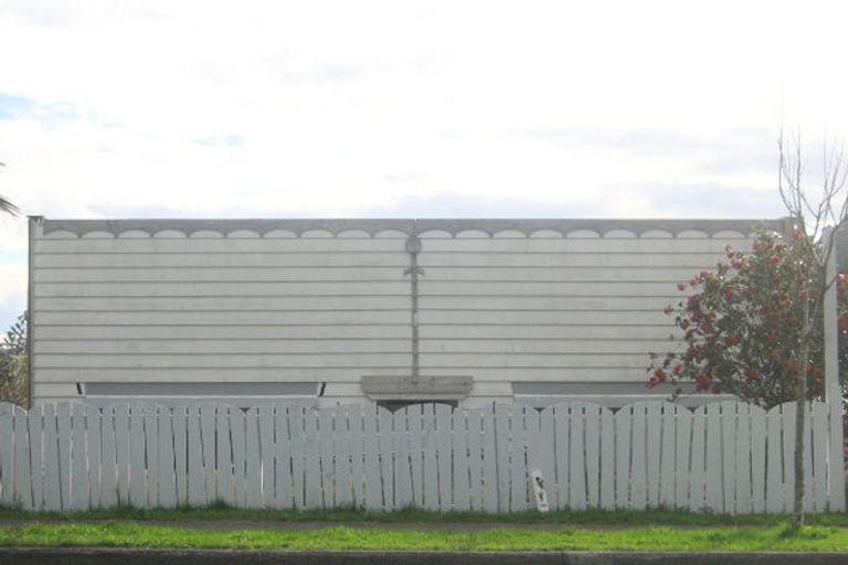 Photo of property in 86 George Street, Hikurangi, 0114