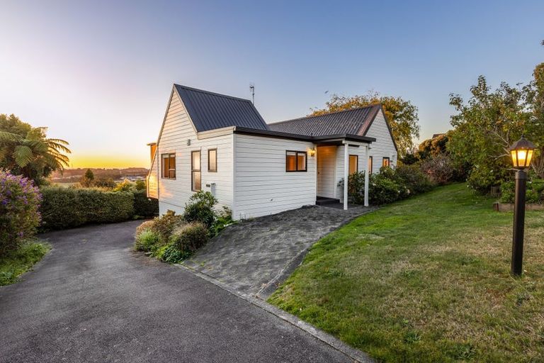 Photo of property in 134 Winara Avenue, Waikanae, 5036