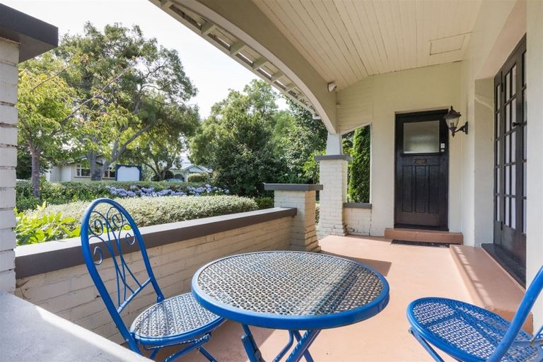 Photo of property in 10 Milverton Avenue, Hokowhitu, Palmerston North, 4410