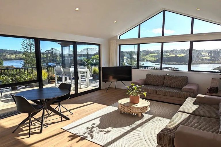 Photo of property in 74 Princes Street, Riverhead, 0820