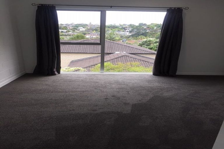 Photo of property in 153 Browns Bay Road, Browns Bay, Auckland, 0630