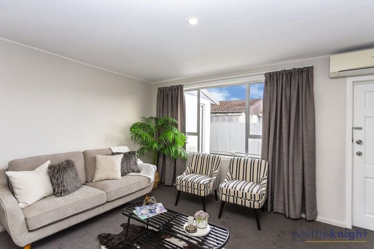 Photo of property in 2/74 King Street, Sydenham, Christchurch, 8023
