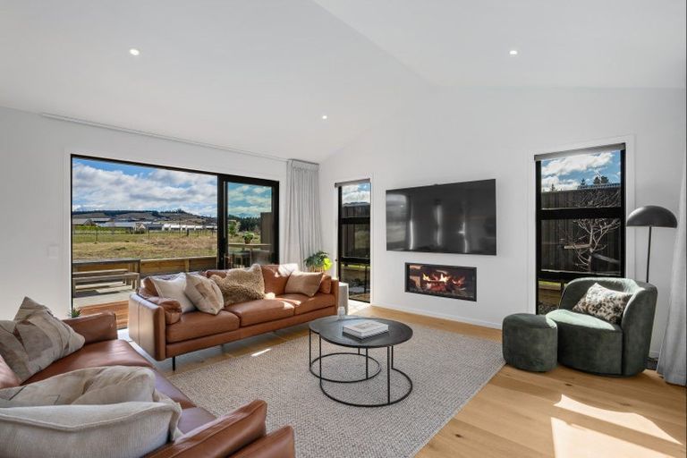 Photo of property in 57 Pounamu Avenue, Albert Town, Wanaka, 9305