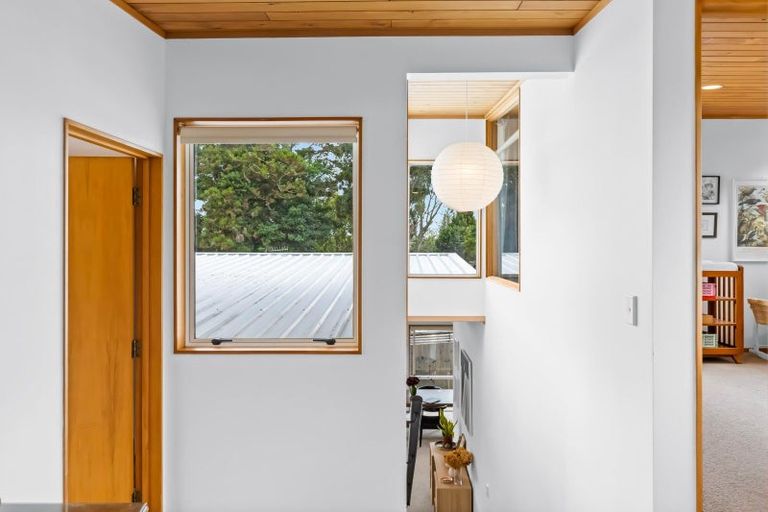 Photo of property in 190a Hutchinson Avenue, New Lynn, Auckland, 0600