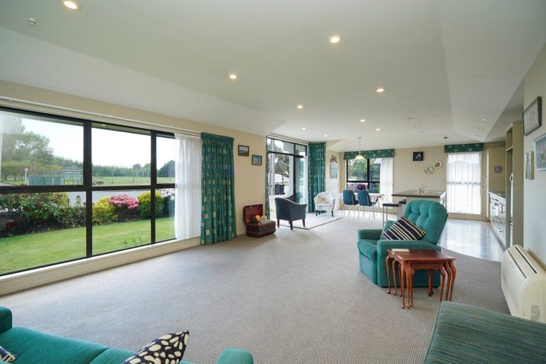 Photo of property in 143 Bainfield Road, Waikiwi, Invercargill, 9810