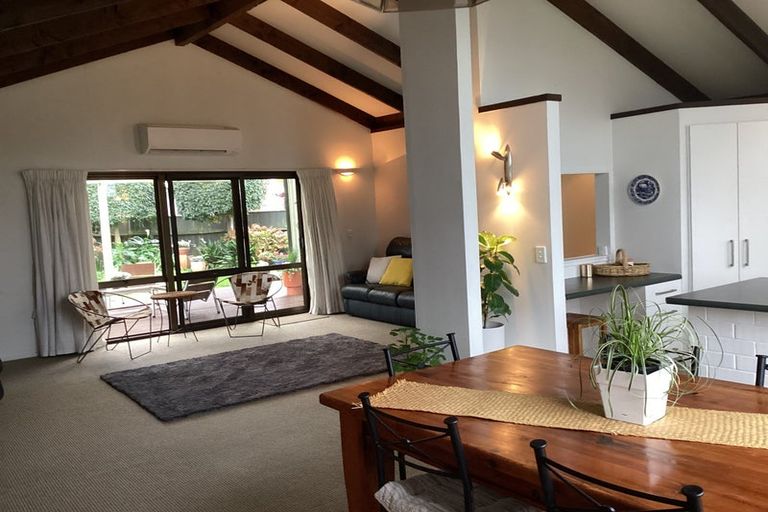 Photo of property in 6 Donegal Crescent, Tamatea, Napier, 4112