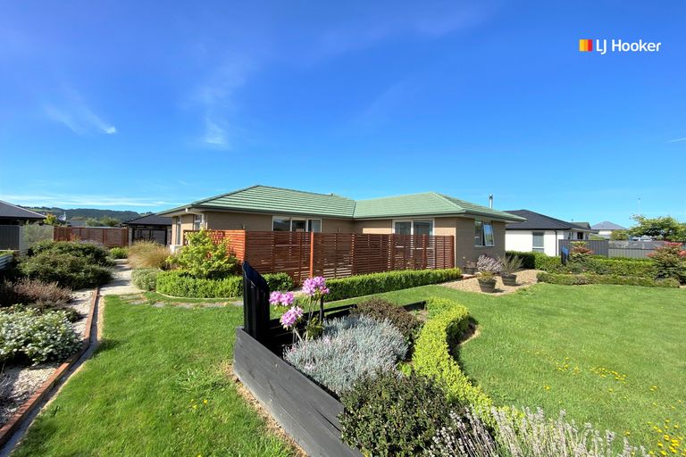 Photo of property in 51 Silver Springs Boulevard, Mosgiel, 9024