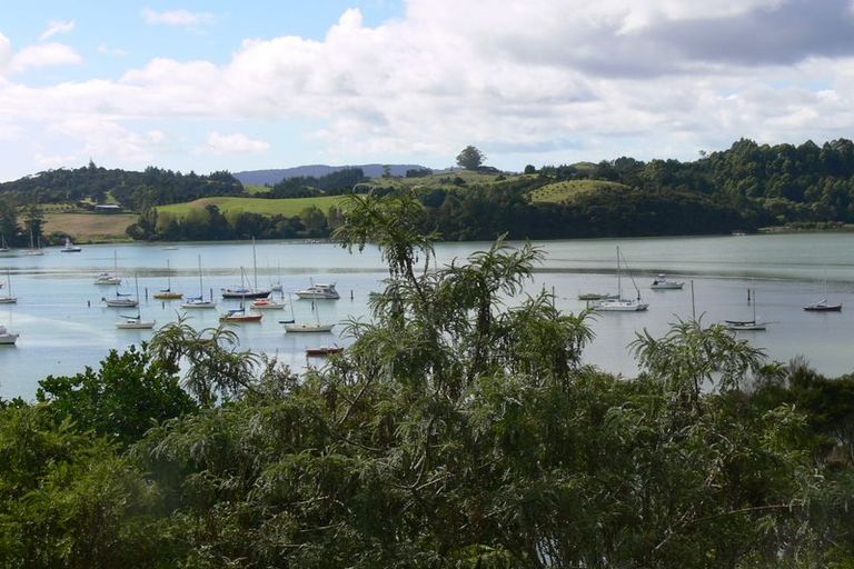 Photo of property in 3 Marina Rise, Opua, 0200