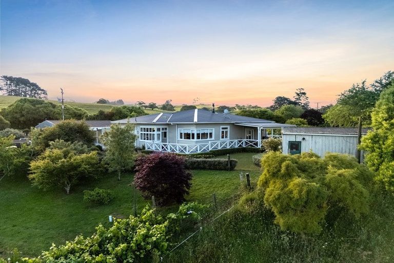 Photo of property in 2032 Ponga Road, Hunua, Papakura, 2584