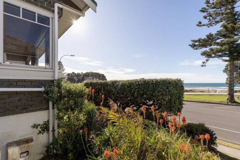 Photo of property in 78 Marine Parade, Mount Maunganui, 3116