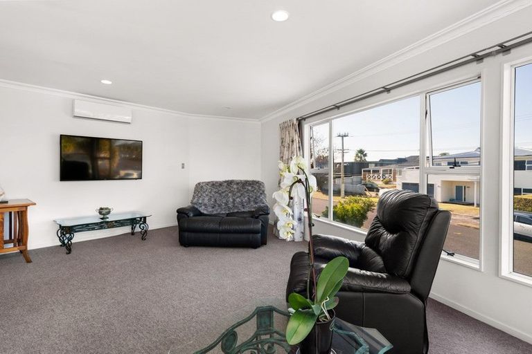 Photo of property in 19a Clyde Street, Mount Maunganui, 3116